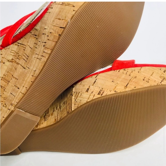 Strappy Wedge Red Guess Sandals Size 6.5 - Picture 3 of 7